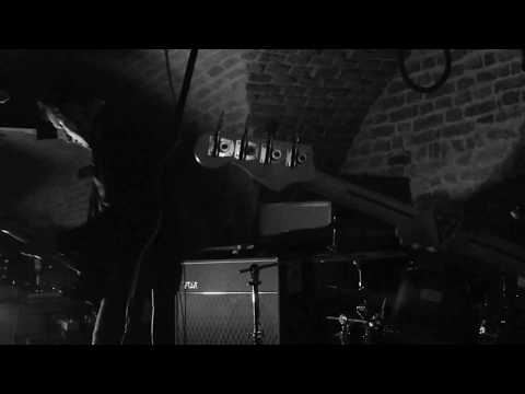 BOX - BOX - Sociálna depresia - Live Trnava Kubik (2017)