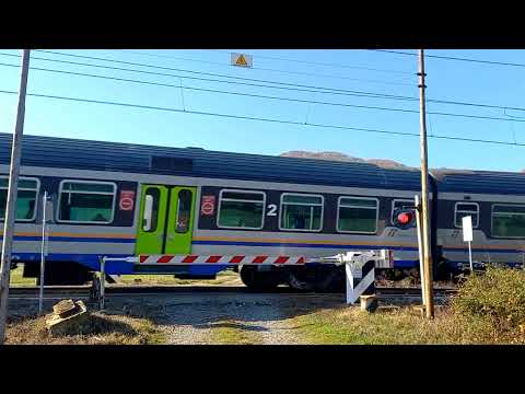 Passaggio a livello Montechiaro d'Acqui (AL) - Level crossing - Bahnübergang