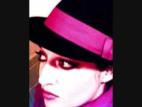 Barbra Streisand -Lessons To Be Learned- By Lara Thiel