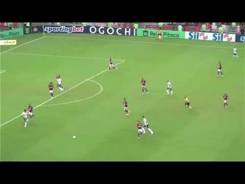 HUGO MAKES A MONUMENTAL SAVE AND PREVENTS A GOAL FROM PALMEIRAS AT MARACANÃ! AMAZING! WATCH!