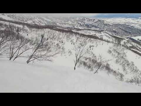 Video: 2023/2/4 ロッテアライリゾート、定番パウダーゾーンの船石を滑ってみました。
