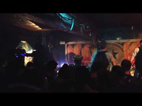 Kiraden HiFi plays Bredrin Records dubplate @ Dijon, Les Tanneries 13/07/2013