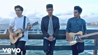 Lo Más Básico Music Video