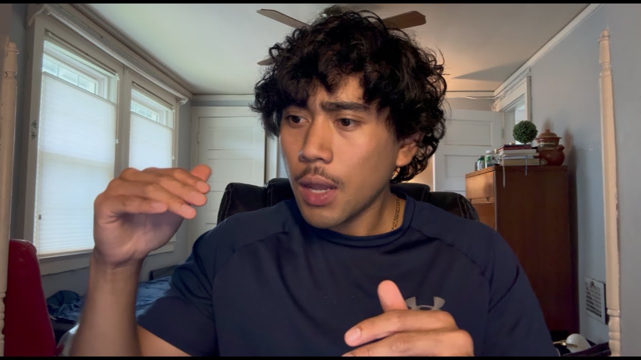 A quick tactic to talk NONSTOP in conversation (even if you’re an introvert)