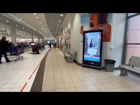 Visibilité affichage spot vidéo centre commercial carrefour Hyères