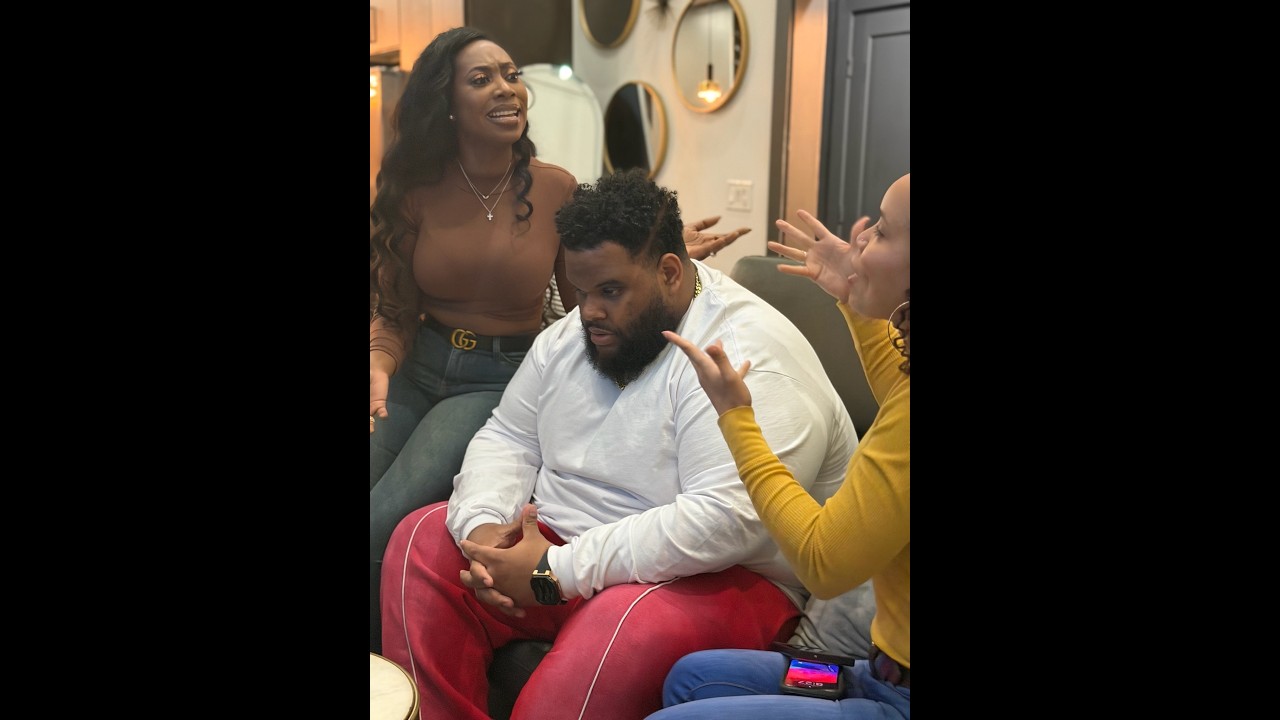 When Ashley and J Diva get into it and Rafi chooses the wrong side!