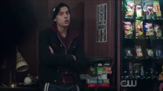 Riverdale 1x02 Music Scene: Cage The Elephant - Mess Around