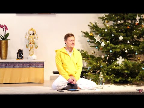 Yogastunde Mittelstufe "EXAKT" mit Maximilian - Yoga Vidya Ashram Live - 9:15 Uhr 06.12.2021