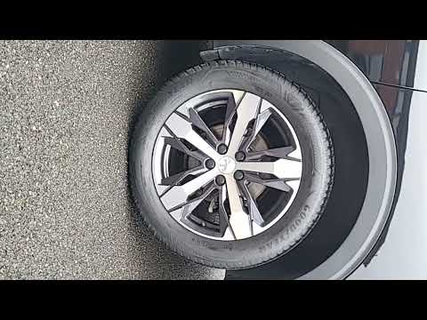 Peugeot 5008 1.5 GT HDi AUTO** FSH** - Image 2