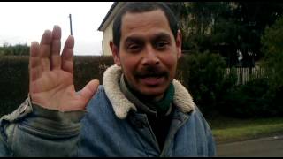 cobra üzen a barnusnak