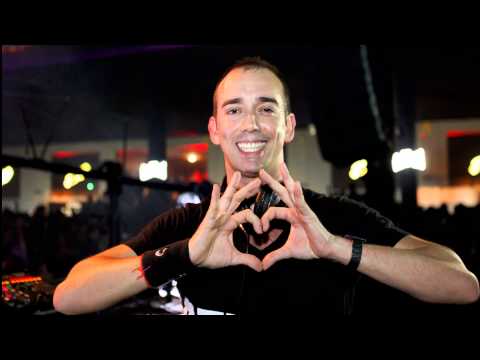 Pete Tha Zouk, Drek & Roland Cost feat. KT - Steal The World