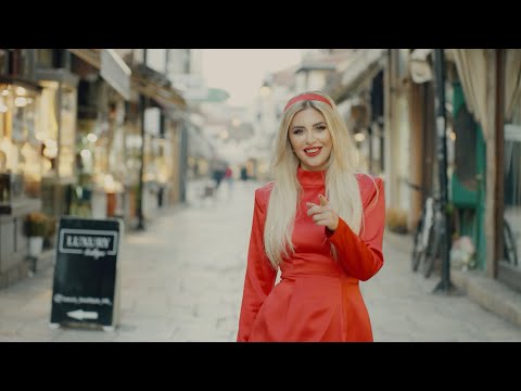 SOFIJA MANEVA / K4 BAND - MOMCE MAKEDONCE