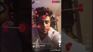 REYNMEN VE VEYSEL ZALOĞLU  düet yapıyor voyovoy 👍vee şarkı yarışması çok eğlenceli 😉