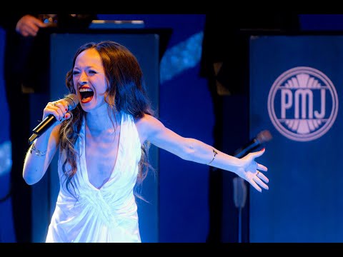 HEROES - Candice Parise & Scott Bradlee's Postmodern Jukebox (cover David Bowie)