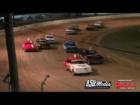 Junior Sedans: Heat Race Battle - Macs Speedway [Classic]