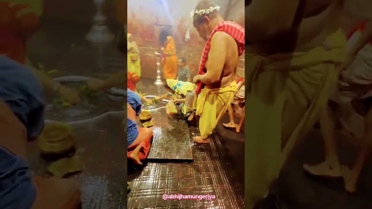 🙏 बाबा बैद्यनाथ धाम के दिव्य दर्शन 🔱 महादेव की भक्ति में डूब जाइए ❤️ हर हर महादेव #shorts #mahadev