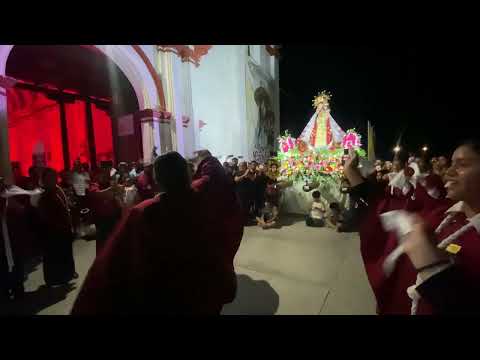 Homenaje de Hermanas de Cuadrilla Femenina en Guardada 2026 Virgen Candelaria del Socorro de Hco 
