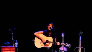 Terri Clark: Unplugged &amp; Alone Tour (2010) &quot;Empty&quot; - Chorus