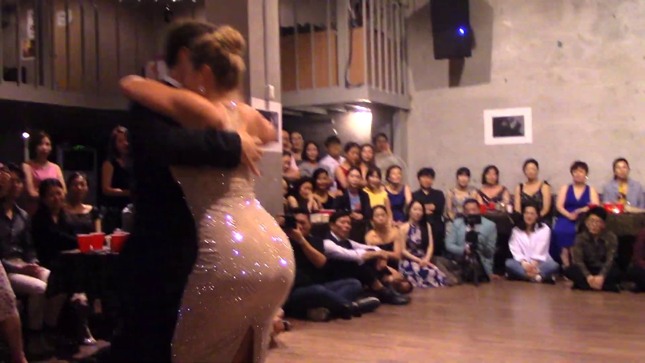 Maja Petrović  & Marko Miljević  - "A una mujer" - D'Arienzo/Reynal - 3/4 (vals)