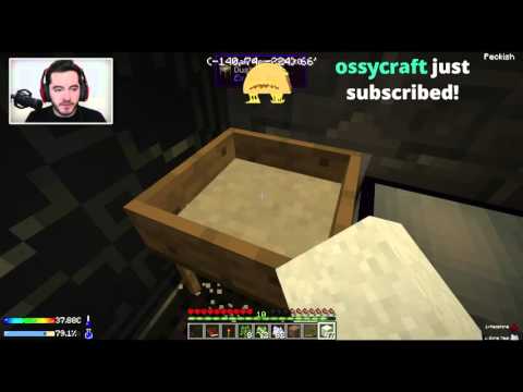 Minecraft: Crash Landing Ep. 2 - SO MUCH STRESS