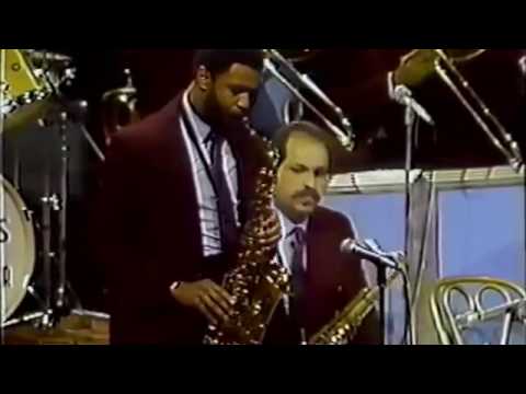 Kenny Garrett - Mel Lewis Jazz Orchestra "Dolphin Dance"
