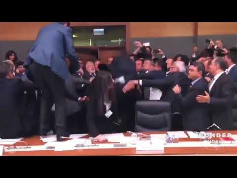 IT'S CLOBBERIN TIME!