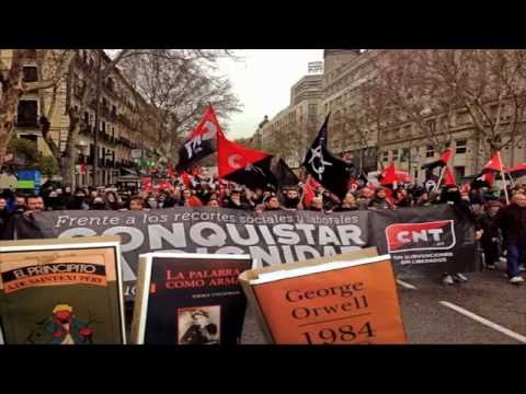 EL NOI DEL SUCRE - MUERTE ACCIDENTAL DE UN ANARQUISTA (Preproducción Directo A mi manera Vol.3 y 4)