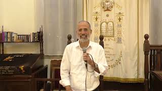 מלך העולם - יצחק זאגא - פרשת וירא תשפ"ה (הרב יצחק חי זאגא) - התמונה מוצגת ישירות מתוך אתר האינטרנט יוטיוב. זכויות היוצרים בתמונה שייכות ליוצרה. קישור קרדיט למקור התוכן נמצא בתוך דף הסרטון