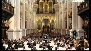 Bruckner Symphony 8 (Pierre Boulez, WPO)