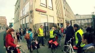 preview picture of video 'Burgemeester Kortrijk begeleidt fietspool - CCC13'