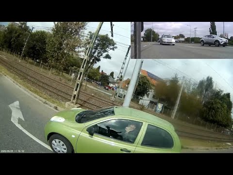 JSA-746 Dudál és hülye de azt meggyőződéssel - Beeps and is stupid but with great confidence