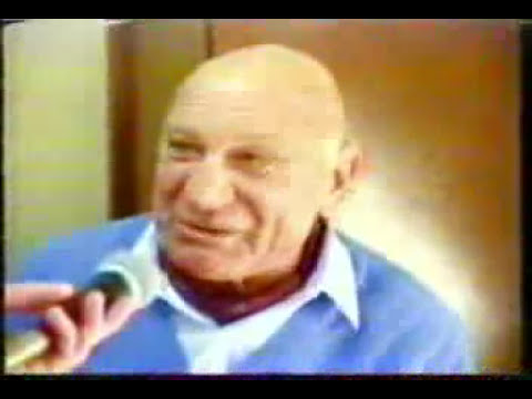 Nota a Francisco Varallo en 1992