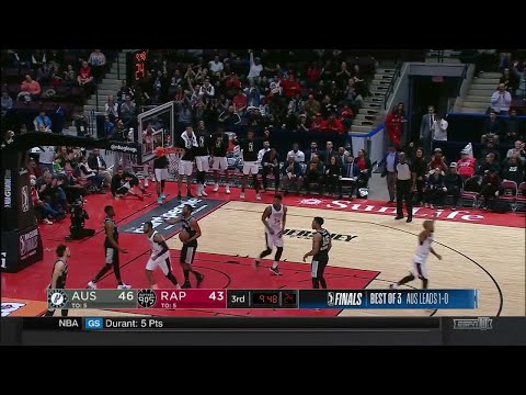 Aaron Best with one of the day's best dunks