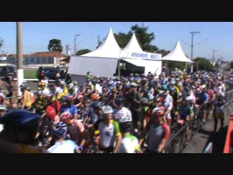 Concentração  Atletas de Categoria Pró (50 Km) GP Ravelli 2010