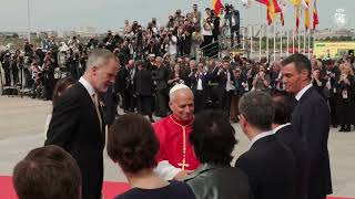 Los Reyes reciben a Su Santidad el Papa León XIV al inicio de la visita apostólica que realiza a España