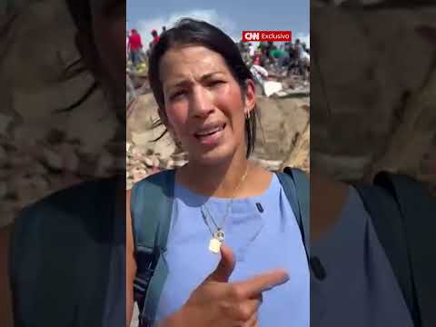 Equipes fazem resgates após terremotos na Venezuela