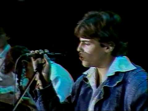 Tingull i Zjarrte - Jemi emri i vete jetes