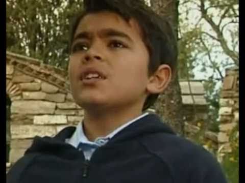 Christos Santikai ( Greece )  ~ Ti ipermaho Stratigo