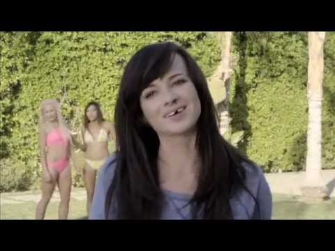 download lagu mp3 mp4 La Chica Invisible Serie, download mp3 La Chica Invisible Serie free downloadn, video klip La Chica Invisible Serie