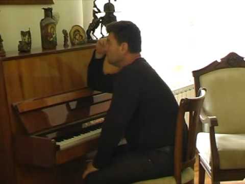 Александър Райчев