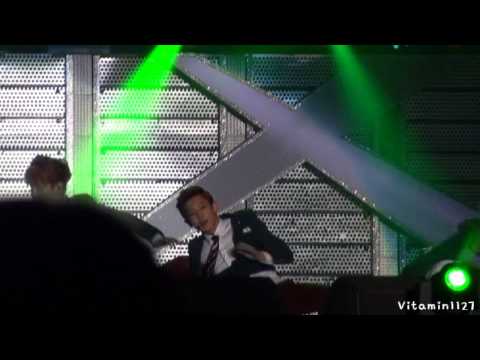 131019 SMTOWN in Beijing - EXO GROWL (Kris & Chanyeol focus)