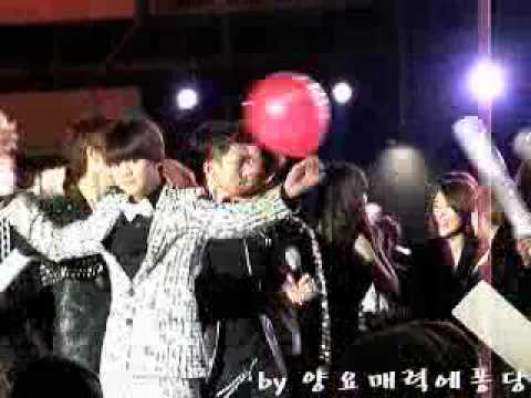 [Fancam] 111003 BEAST Yoseob Ending Concert  (with 91line) @ DREAM CONCERT 2011