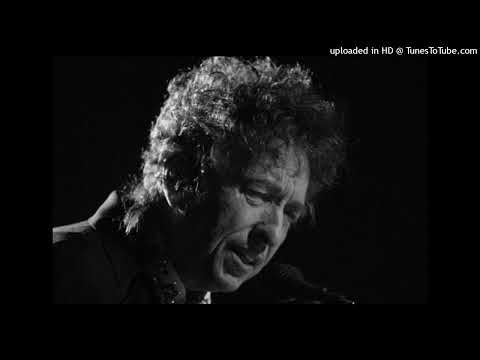 Bob Dylan live , A Hard Rain's A-Gonna Fall , Charlottesville 2007