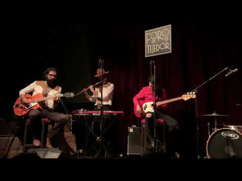 TWIN TONES _ La Escopeta Del Diablo _ “en vivo desde el foro del tejedor “