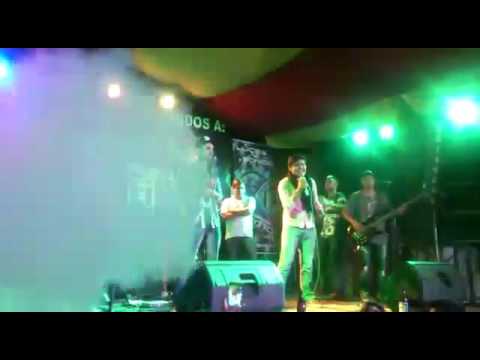 la mara santos ft Mauri Villaroel