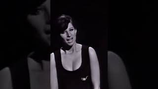 Barbra Streisand Should Be In Top 5 In 200 Best Singer Of All Time