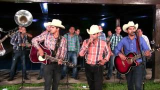 Los Paseños De Jesus Maria ft. Banda Los Populares Del llano- El Corrido Del Toco
