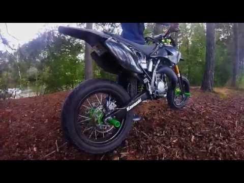 download lagu mp3 mp4 Kawasaki Kx 125 Supermoto, download lagu Kawasaki Kx 125 Supermoto gratis, unduh video klip Kawasaki Kx 125 Supermoto