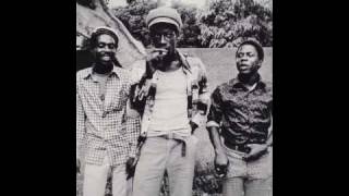 Heptones - Poverty in the Ghetto