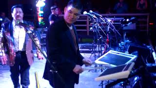 Por Ella Lloramos Los Dos. SAMMY GUZMÁN.